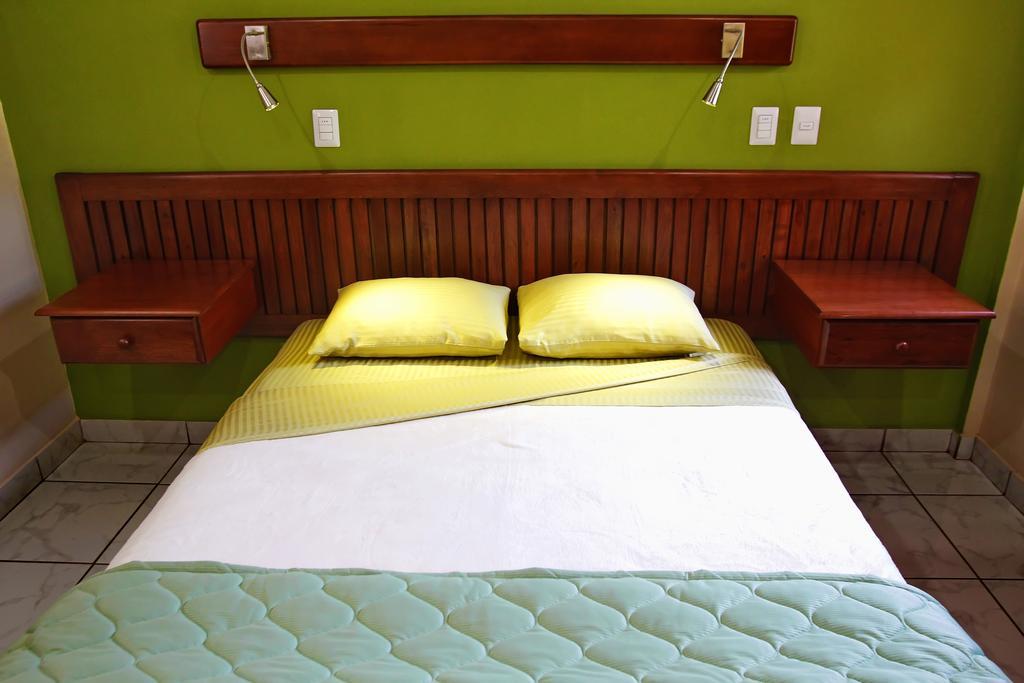 Hotel La Mar Dulce グラナダ エクステリア 写真