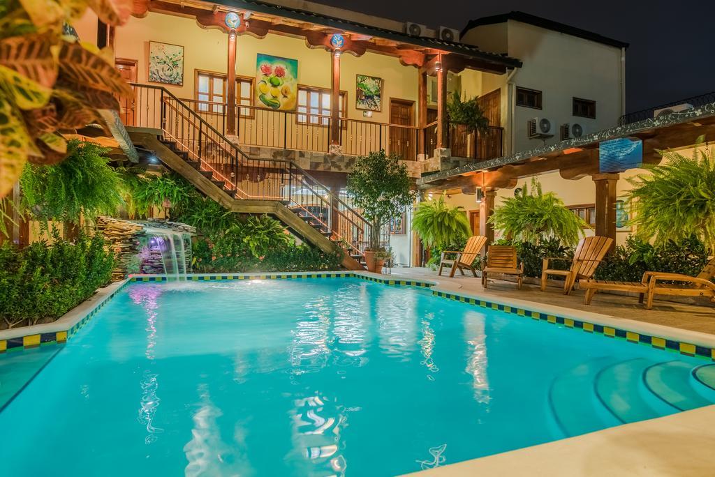 Hotel La Mar Dulce グラナダ エクステリア 写真