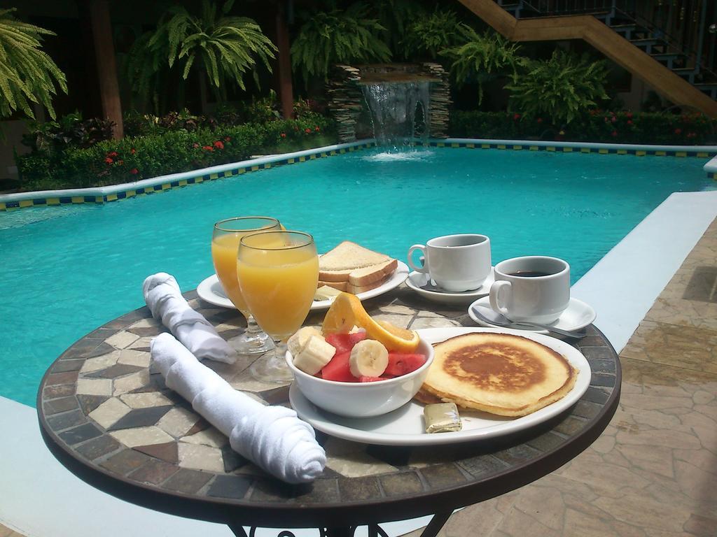 Hotel La Mar Dulce グラナダ エクステリア 写真
